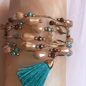 Beautiful Bracelets Weeklies
